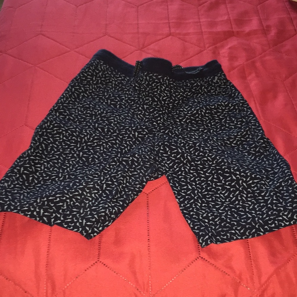 SHORTS WITH DOLPHINS